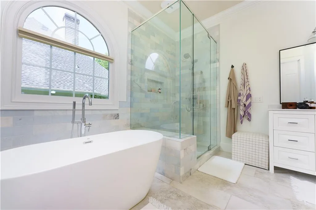 115 Franklin Place Ne, Atlanta, Georgia 30342, 6 Bedrooms Bedrooms, ,5 BathroomsBathrooms,Residential,Sold,115 Franklin Place Ne,7054829