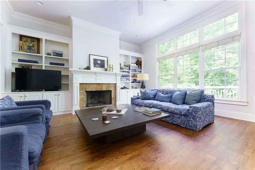 115 Franklin Place Ne, Atlanta, Georgia 30342, 6 Bedrooms Bedrooms, ,5 BathroomsBathrooms,Residential,Sold,115 Franklin Place Ne,7054829