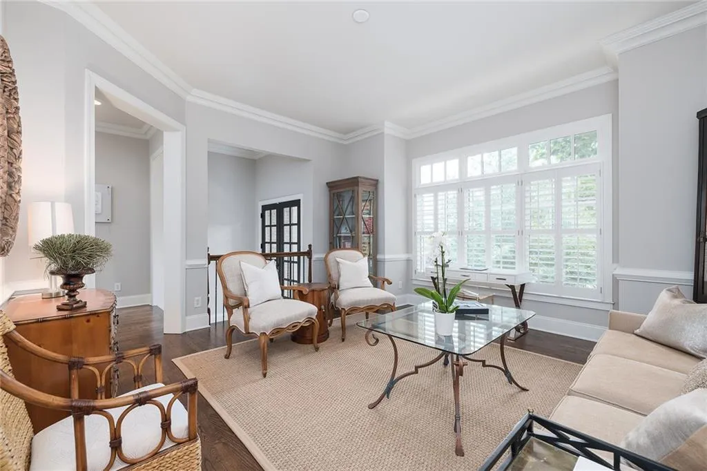 694 Lockton Place, Sandy Springs, Georgia 30342, 4 Bedrooms Bedrooms, ,4 BathroomsBathrooms,Residential,Sold,694 Lockton Place,7064855