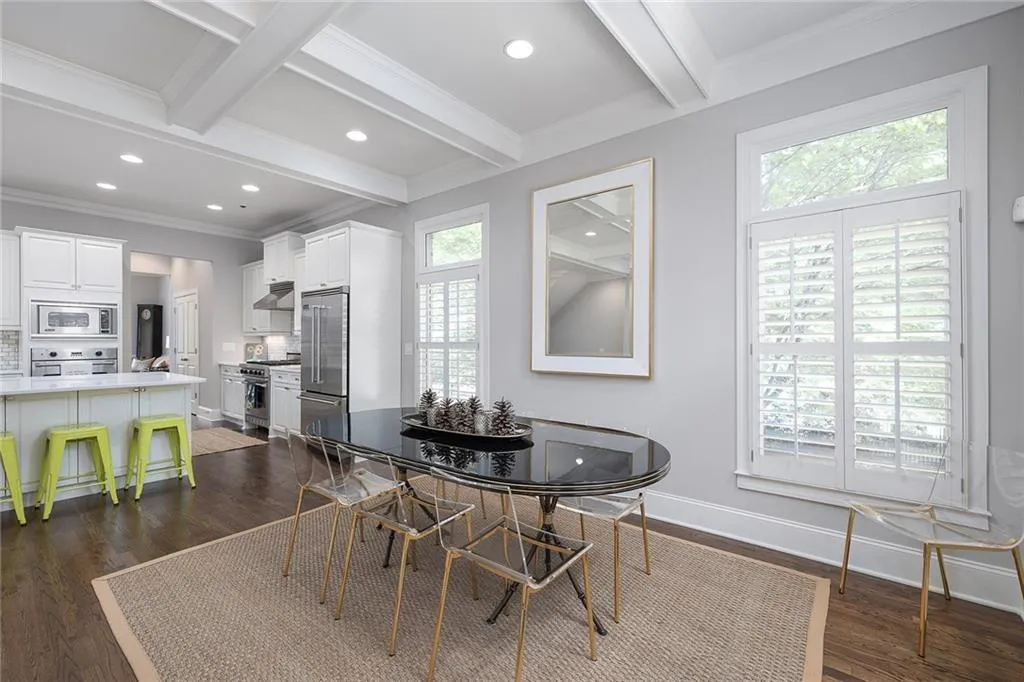 694 Lockton Place, Sandy Springs, Georgia 30342, 4 Bedrooms Bedrooms, ,4 BathroomsBathrooms,Residential,Sold,694 Lockton Place,7064855