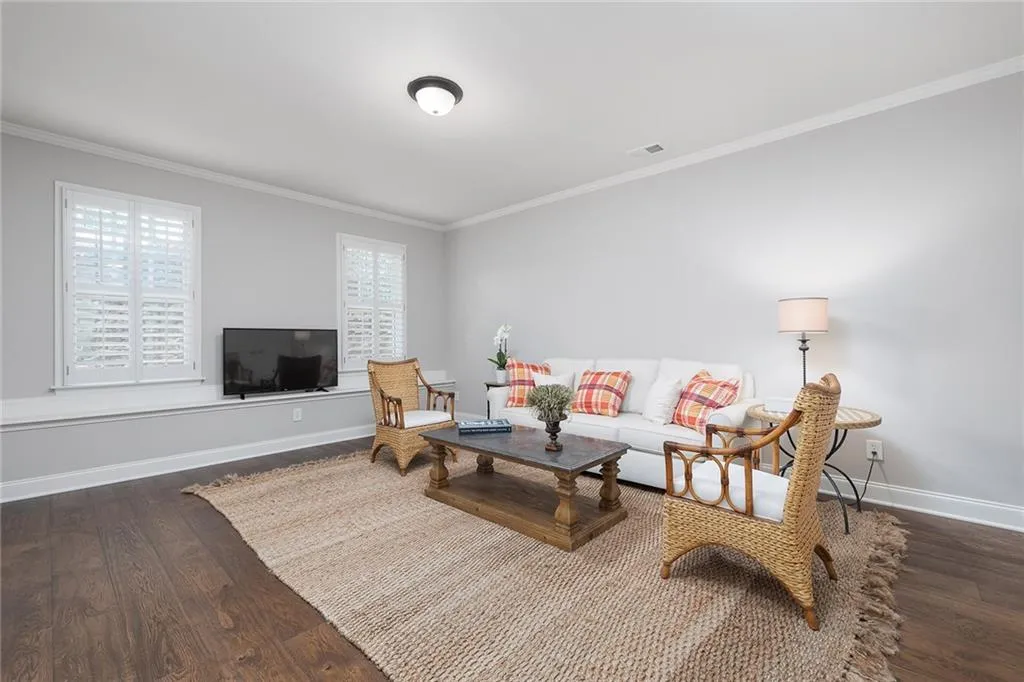 694 Lockton Place, Sandy Springs, Georgia 30342, 4 Bedrooms Bedrooms, ,4 BathroomsBathrooms,Residential,Sold,694 Lockton Place,7064855