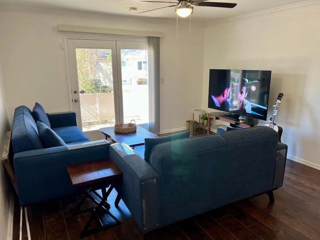 5400 Roswell Road Unit C3, Sandy Springs, Georgia 30342, 1 Bedroom Bedrooms, ,1 BathroomBathrooms,Residential,Sold,5400 Roswell Road Unit C3,7018291 5400 Roswell Road Unit C3, Sandy Springs, Georgia 30342, 1 Bedroom Bedrooms, ,1 BathroomBathrooms,Residential,Sold,5400 Roswell Road Unit C3,7018291