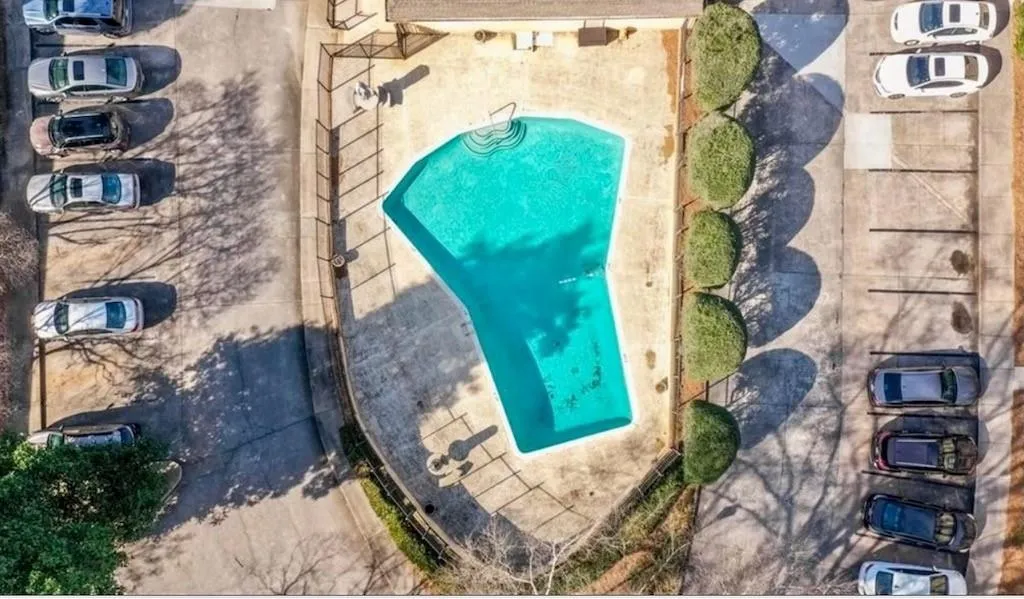 5400 Roswell Road Unit C3, Sandy Springs, Georgia 30342, 1 Bedroom Bedrooms, ,1 BathroomBathrooms,Residential,Sold,5400 Roswell Road Unit C3,7018291 5400 Roswell Road Unit C3, Sandy Springs, Georgia 30342, 1 Bedroom Bedrooms, ,1 BathroomBathrooms,Residential,Sold,5400 Roswell Road Unit C3,7018291