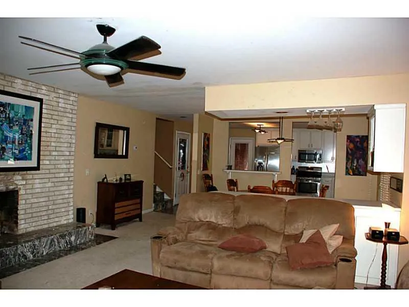 7210 Selkirk Drive, Atlanta, Georgia 30328, ,3 BathroomsBathrooms,Residential,Sold,7210 Selkirk Drive,5230479