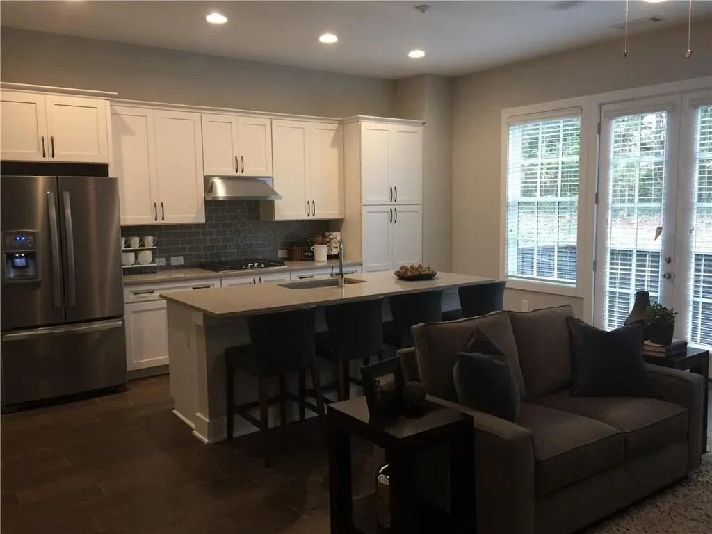 6709 Cadence Boulevard Unit 29, Sandy Springs, Georgia 30328, 1 Bedroom Bedrooms, ,1 BathroomBathrooms,Residential,Sold,6709 Cadence Boulevard Unit 29,6093912