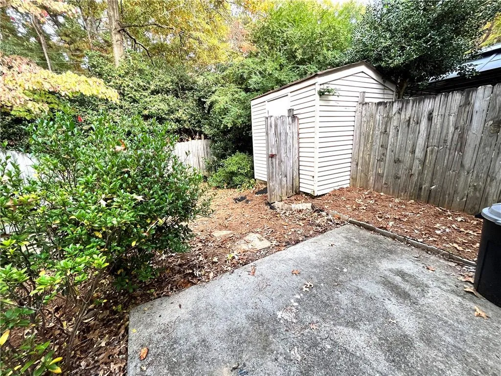 8853 Applegate Lane, Sandy Springs, Georgia 30350, 3 Bedrooms Bedrooms, ,2 BathroomsBathrooms,Residential,Sold,8853 Applegate Lane,7137123 8853 Applegate Lane, Sandy Springs, Georgia 30350, 3 Bedrooms Bedrooms, ,2 BathroomsBathrooms,Residential,Sold,8853 Applegate Lane,7137123