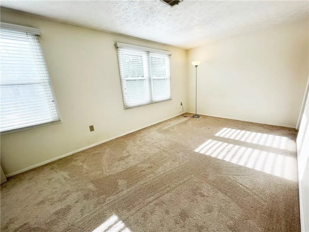 8853 Applegate Lane, Sandy Springs, Georgia 30350, 3 Bedrooms Bedrooms, ,2 BathroomsBathrooms,Residential,Sold,8853 Applegate Lane,7137123 8853 Applegate Lane, Sandy Springs, Georgia 30350, 3 Bedrooms Bedrooms, ,2 BathroomsBathrooms,Residential,Sold,8853 Applegate Lane,7137123