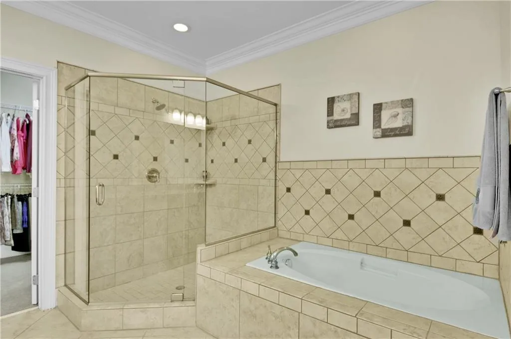 1207 Glenridge Place, Atlanta, Georgia 30342, 4 Bedrooms Bedrooms, ,4 BathroomsBathrooms,Residential,Sold,1207 Glenridge Place,6853187