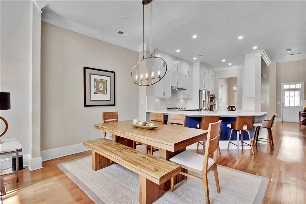 1207 Glenridge Place, Atlanta, Georgia 30342, 4 Bedrooms Bedrooms, ,4 BathroomsBathrooms,Residential,Sold,1207 Glenridge Place,6853187