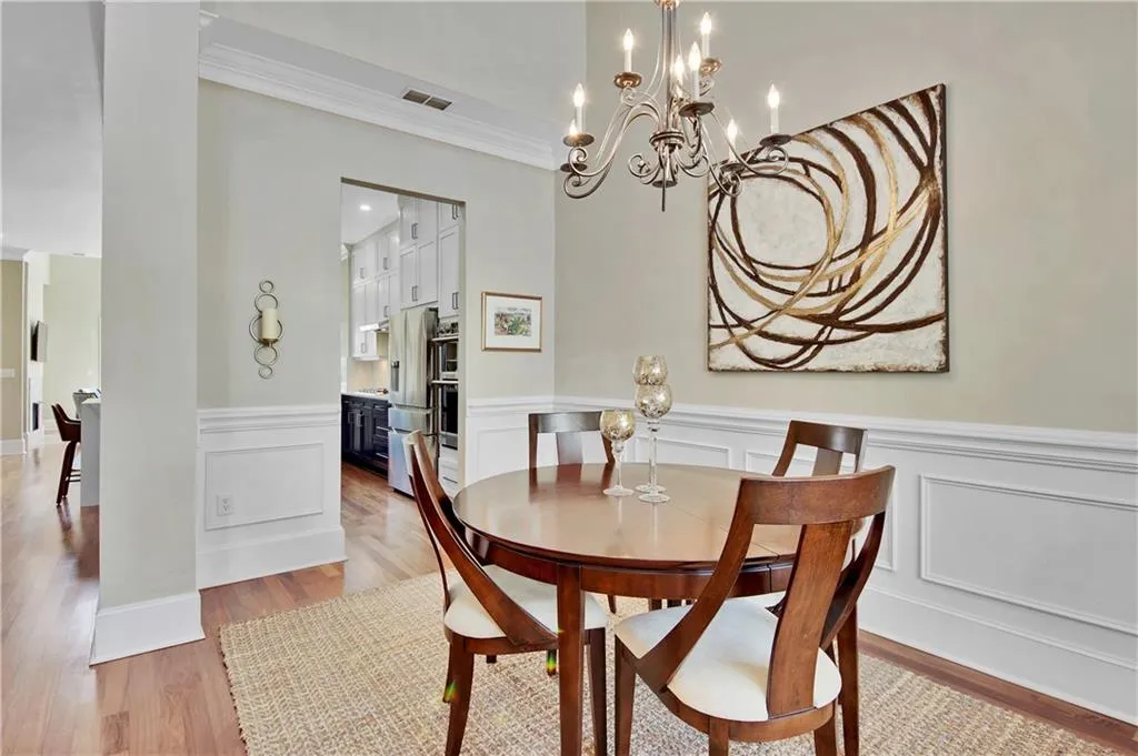 1207 Glenridge Place, Atlanta, Georgia 30342, 4 Bedrooms Bedrooms, ,4 BathroomsBathrooms,Residential,Sold,1207 Glenridge Place,6853187