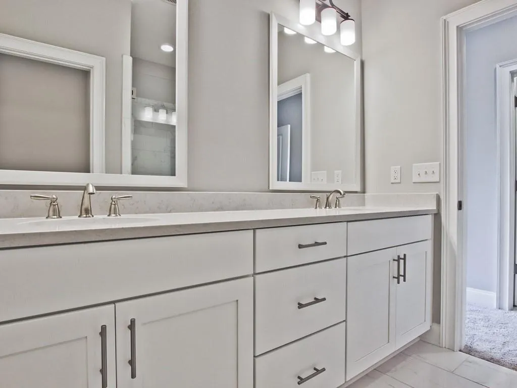 6655 Sterling Drive Unit 658, Sandy Springs, Georgia 30328, 3 Bedrooms Bedrooms, ,3 BathroomsBathrooms,Residential,Sold,6655 Sterling Drive Unit 658,6828456