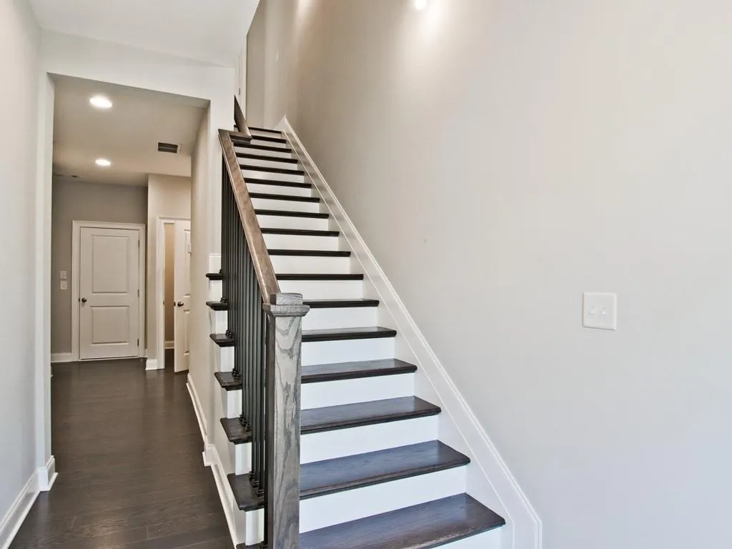 6655 Sterling Drive Unit 658, Sandy Springs, Georgia 30328, 3 Bedrooms Bedrooms, ,3 BathroomsBathrooms,Residential,Sold,6655 Sterling Drive Unit 658,6828456