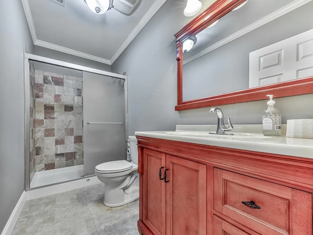 646 Darlington Circle Ne, Atlanta, Georgia 30305, 5 Bedrooms Bedrooms, ,4 BathroomsBathrooms,Residential,For Sale,646 Darlington Circle Ne,7591597