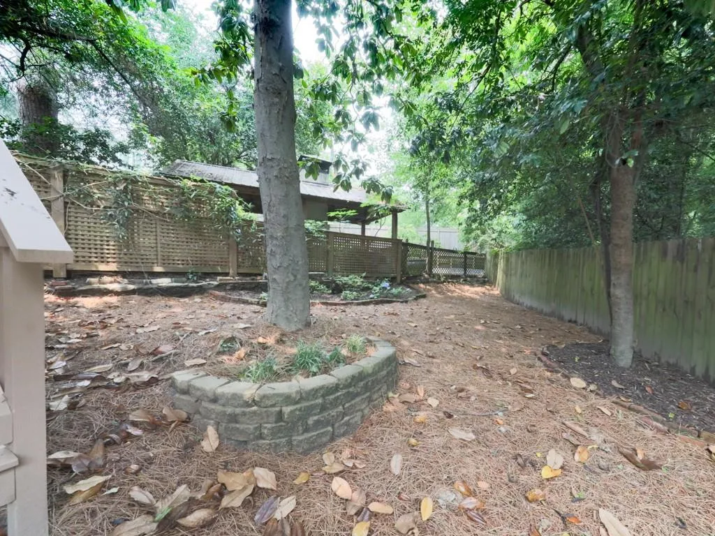 646 Darlington Circle Ne, Atlanta, Georgia 30305, 5 Bedrooms Bedrooms, ,4 BathroomsBathrooms,Residential,For Sale,646 Darlington Circle Ne,7591597