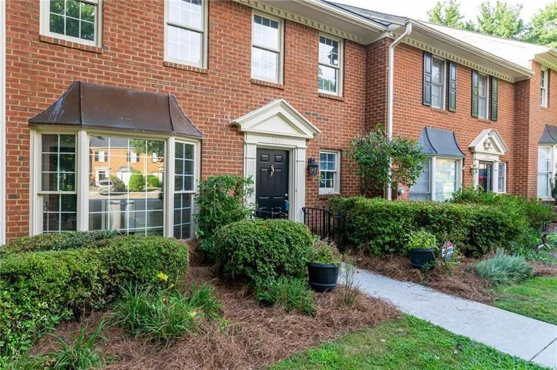 7921 Briar Villa Place, Atlanta, Georgia 30350, 3 Bedrooms Bedrooms, ,2 BathroomsBathrooms,Residential,Sold,7921 Briar Villa Place,6765611