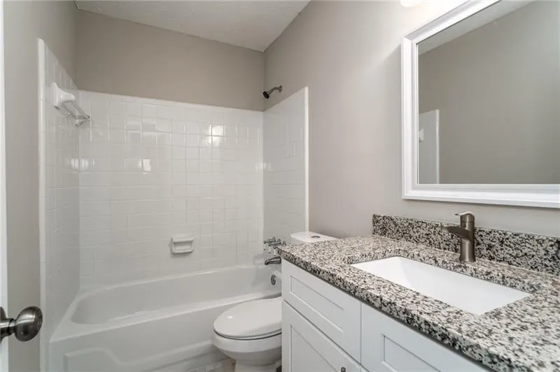 7921 Briar Villa Place, Atlanta, Georgia 30350, 3 Bedrooms Bedrooms, ,2 BathroomsBathrooms,Residential,Sold,7921 Briar Villa Place,6765611