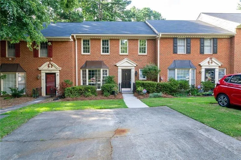 7921 Briar Villa Place, Atlanta, Georgia 30350, 3 Bedrooms Bedrooms, ,2 BathroomsBathrooms,Residential,Sold,7921 Briar Villa Place,6765611