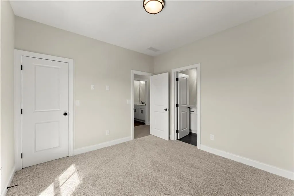 1929 Quarry Park Place Nw, Atlanta, Georgia 30318, 4 Bedrooms Bedrooms, ,4 BathroomsBathrooms,Residential,For Sale,1929 Quarry Park Place Nw,7621996