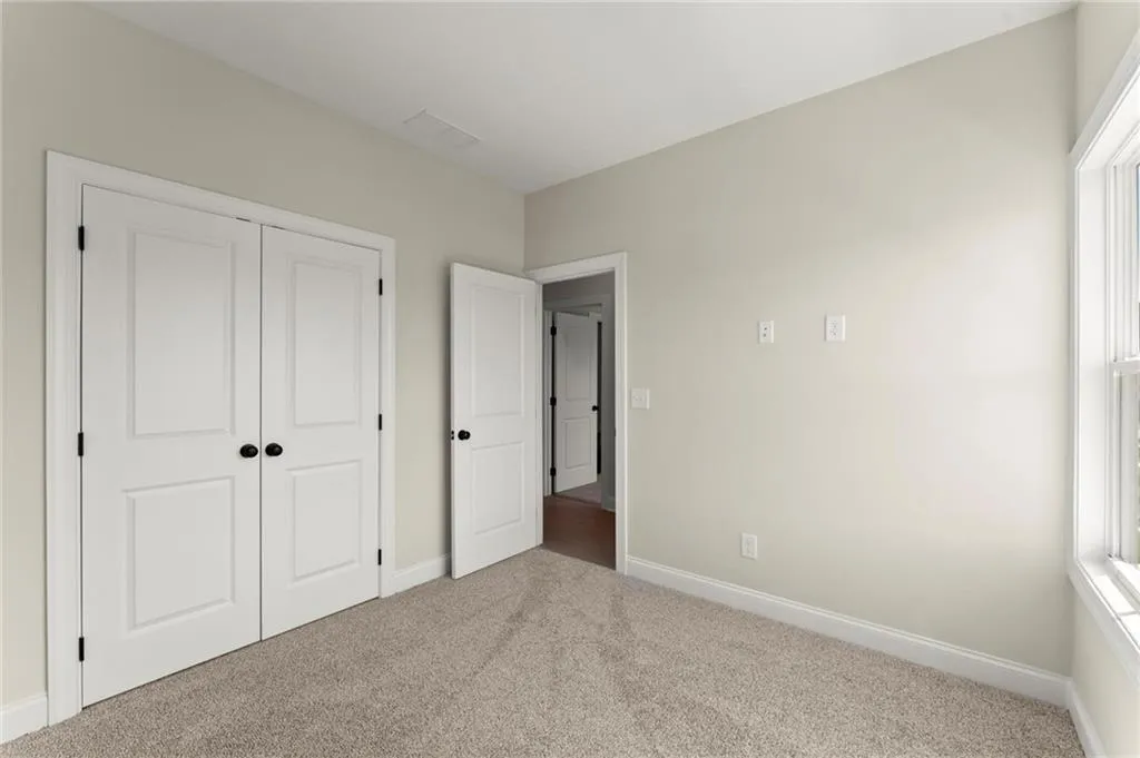 1929 Quarry Park Place Nw, Atlanta, Georgia 30318, 4 Bedrooms Bedrooms, ,4 BathroomsBathrooms,Residential,For Sale,1929 Quarry Park Place Nw,7621996