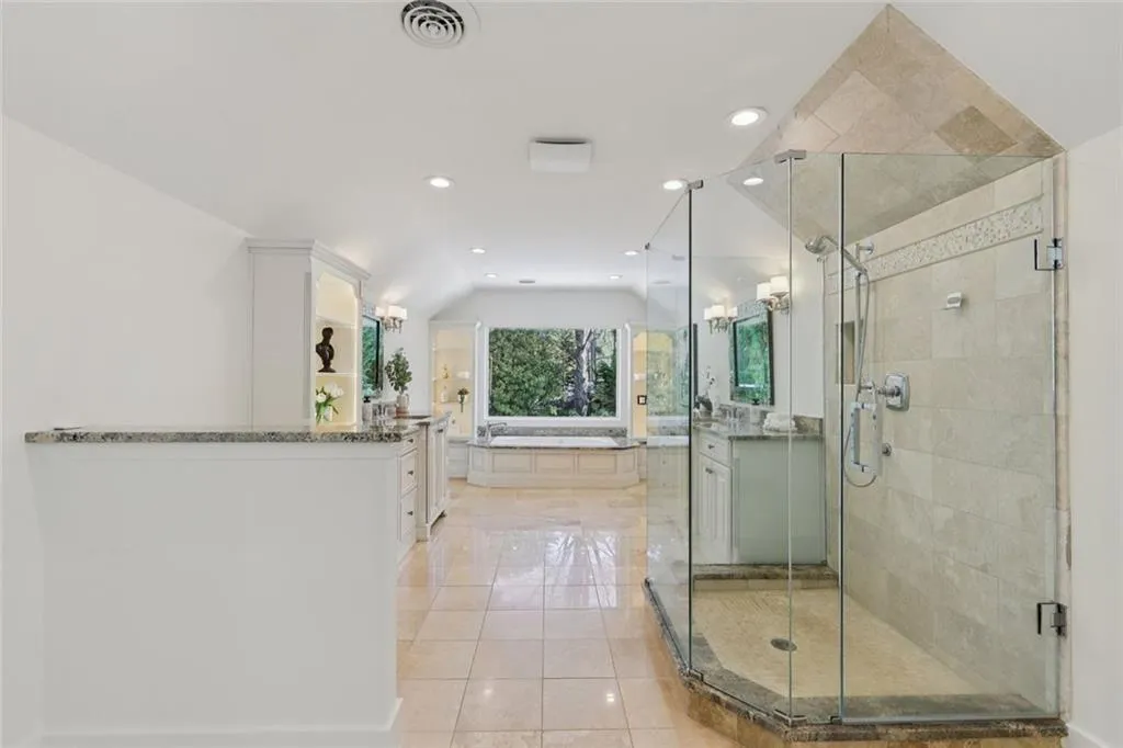 1005 16th Fairway, Sandy Springs, Georgia 30350, 5 Bedrooms Bedrooms, ,5 BathroomsBathrooms,Residential,Sold,1005 16th Fairway,7749652