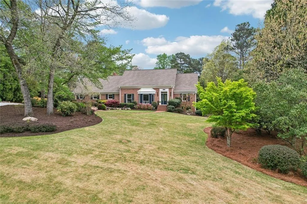 1005 16th Fairway, Sandy Springs, Georgia 30350, 5 Bedrooms Bedrooms, ,5 BathroomsBathrooms,Residential,Sold,1005 16th Fairway,7749652