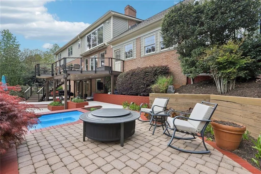 1005 16th Fairway, Sandy Springs, Georgia 30350, 5 Bedrooms Bedrooms, ,5 BathroomsBathrooms,Residential,Sold,1005 16th Fairway,7749652