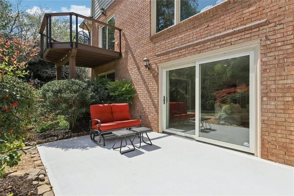 1005 16th Fairway, Sandy Springs, Georgia 30350, 5 Bedrooms Bedrooms, ,5 BathroomsBathrooms,Residential,Sold,1005 16th Fairway,7749652