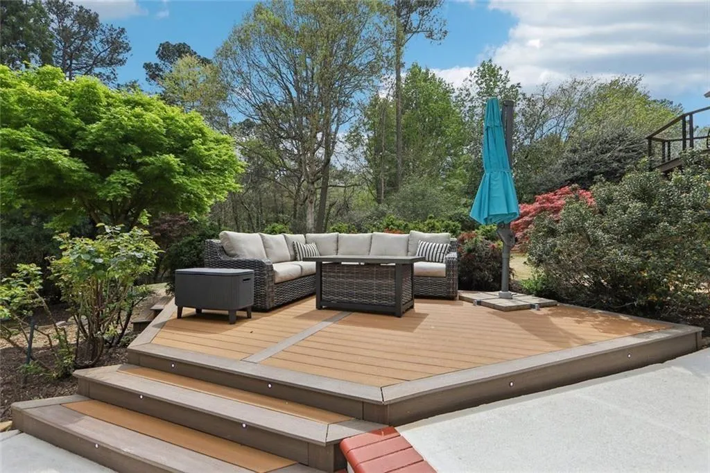 1005 16th Fairway, Sandy Springs, Georgia 30350, 5 Bedrooms Bedrooms, ,5 BathroomsBathrooms,Residential,Sold,1005 16th Fairway,7749652