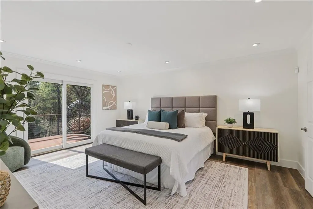 second primary bedroom in main
