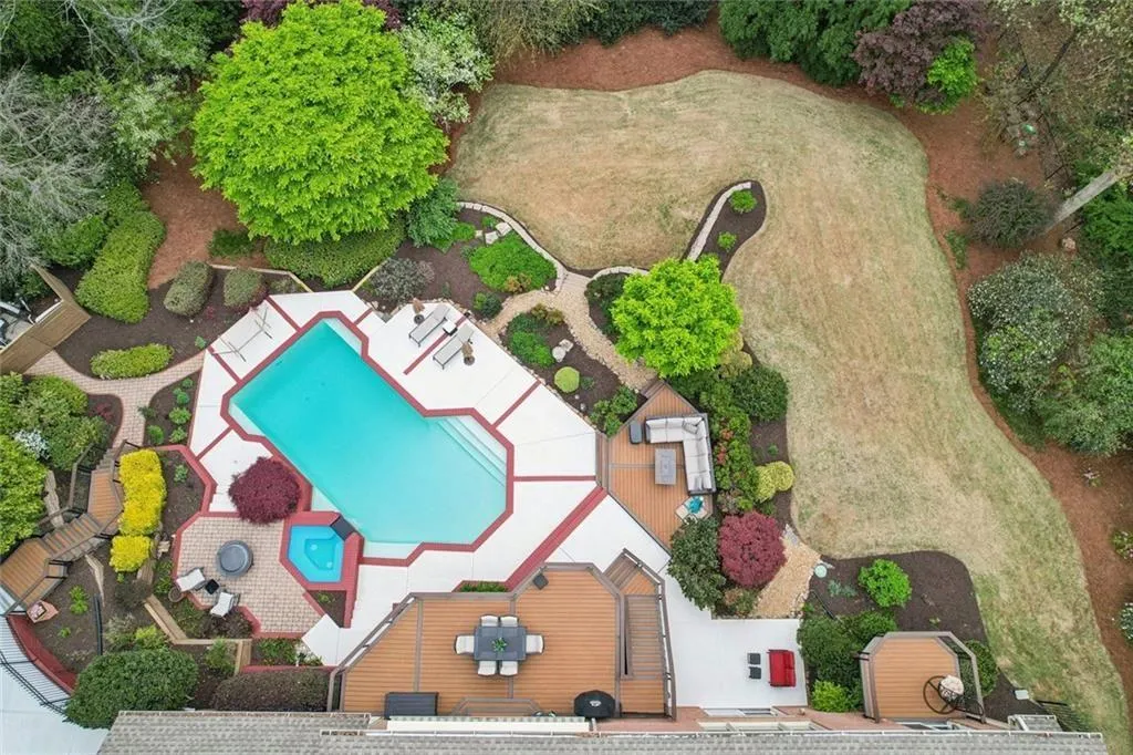 1005 16th Fairway, Sandy Springs, Georgia 30350, 5 Bedrooms Bedrooms, ,5 BathroomsBathrooms,Residential,Sold,1005 16th Fairway,7749652