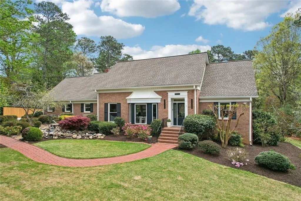 1005 16th Fairway, Sandy Springs, Georgia 30350, 5 Bedrooms Bedrooms, ,5 BathroomsBathrooms,Residential,Sold,1005 16th Fairway,7749652