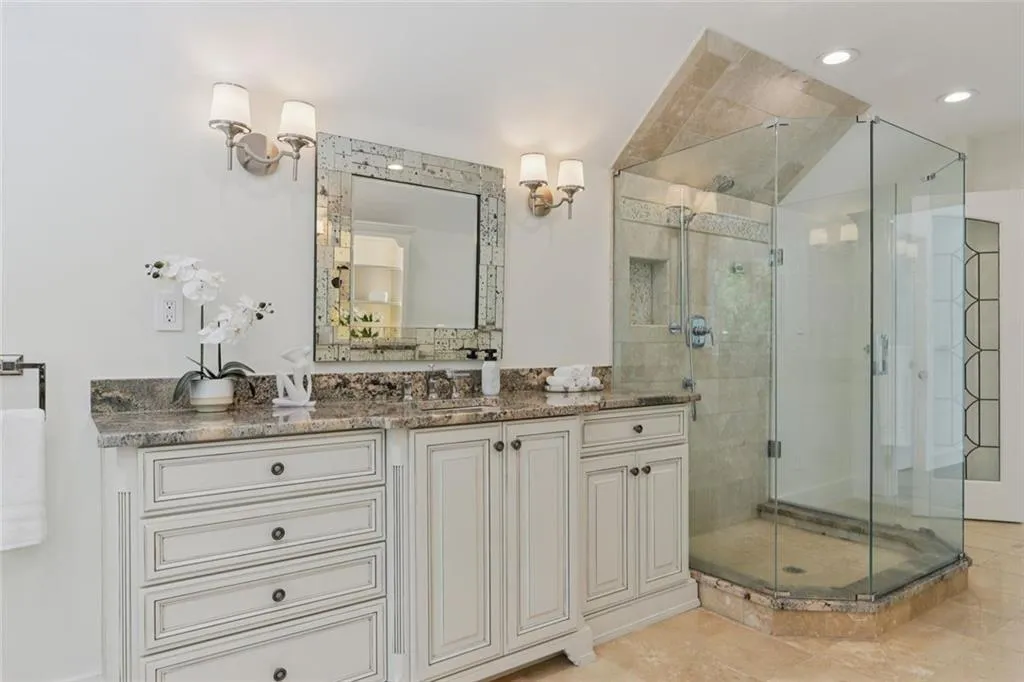 1005 16th Fairway, Sandy Springs, Georgia 30350, 5 Bedrooms Bedrooms, ,5 BathroomsBathrooms,Residential,Sold,1005 16th Fairway,7749652