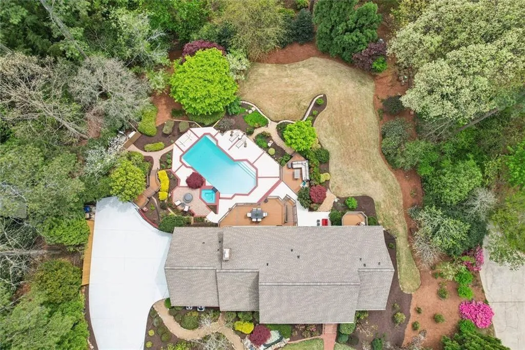1005 16th Fairway, Sandy Springs, Georgia 30350, 5 Bedrooms Bedrooms, ,5 BathroomsBathrooms,Residential,Sold,1005 16th Fairway,7749652