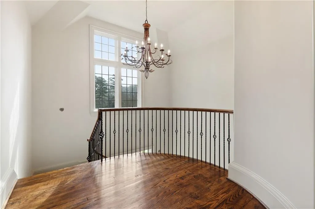 6184 Riverside Drive, Atlanta, Georgia 30328, 6 Bedrooms Bedrooms, ,6 BathroomsBathrooms,Residential,Sold,6184 Riverside Drive,6704567