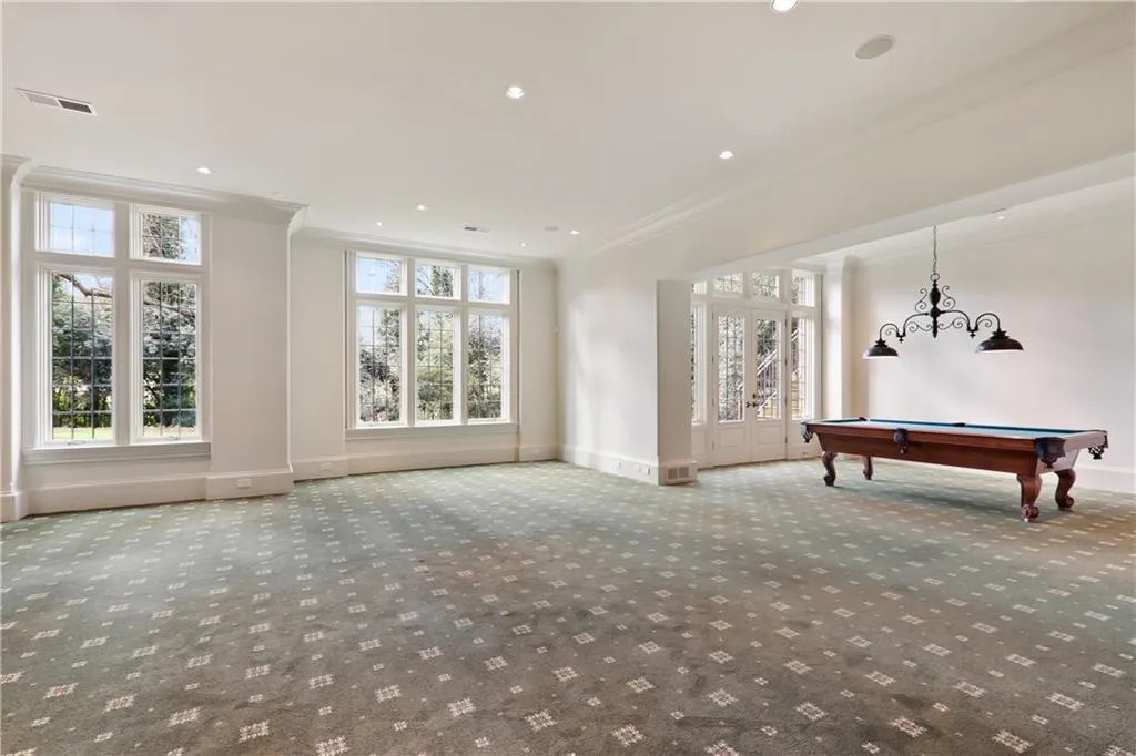 6184 Riverside Drive, Atlanta, Georgia 30328, 6 Bedrooms Bedrooms, ,6 BathroomsBathrooms,Residential,Sold,6184 Riverside Drive,6704567