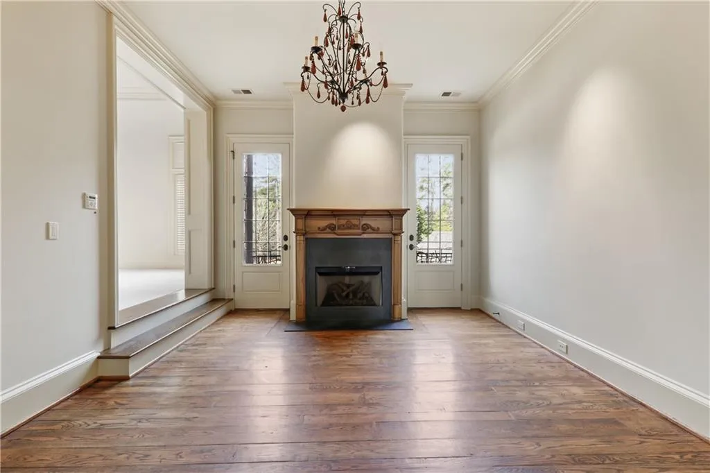 6184 Riverside Drive, Atlanta, Georgia 30328, 6 Bedrooms Bedrooms, ,6 BathroomsBathrooms,Residential,Sold,6184 Riverside Drive,6704567