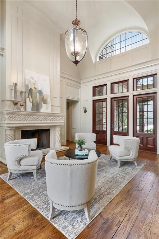 6184 Riverside Drive, Atlanta, Georgia 30328, 6 Bedrooms Bedrooms, ,6 BathroomsBathrooms,Residential,Sold,6184 Riverside Drive,6704567