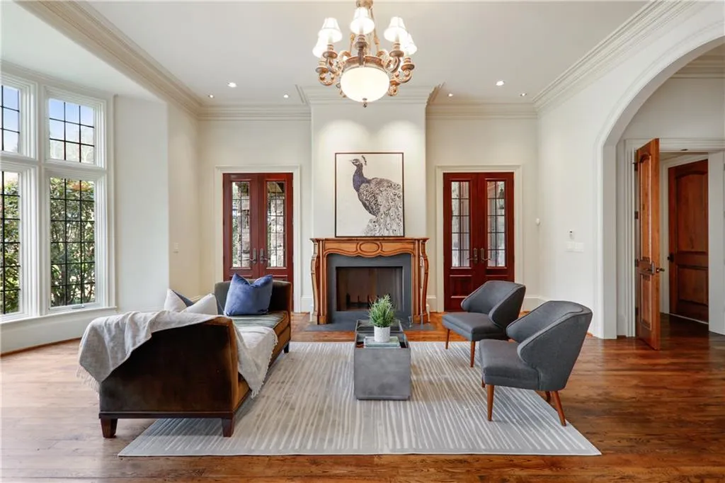 6184 Riverside Drive, Atlanta, Georgia 30328, 6 Bedrooms Bedrooms, ,6 BathroomsBathrooms,Residential,Sold,6184 Riverside Drive,6704567