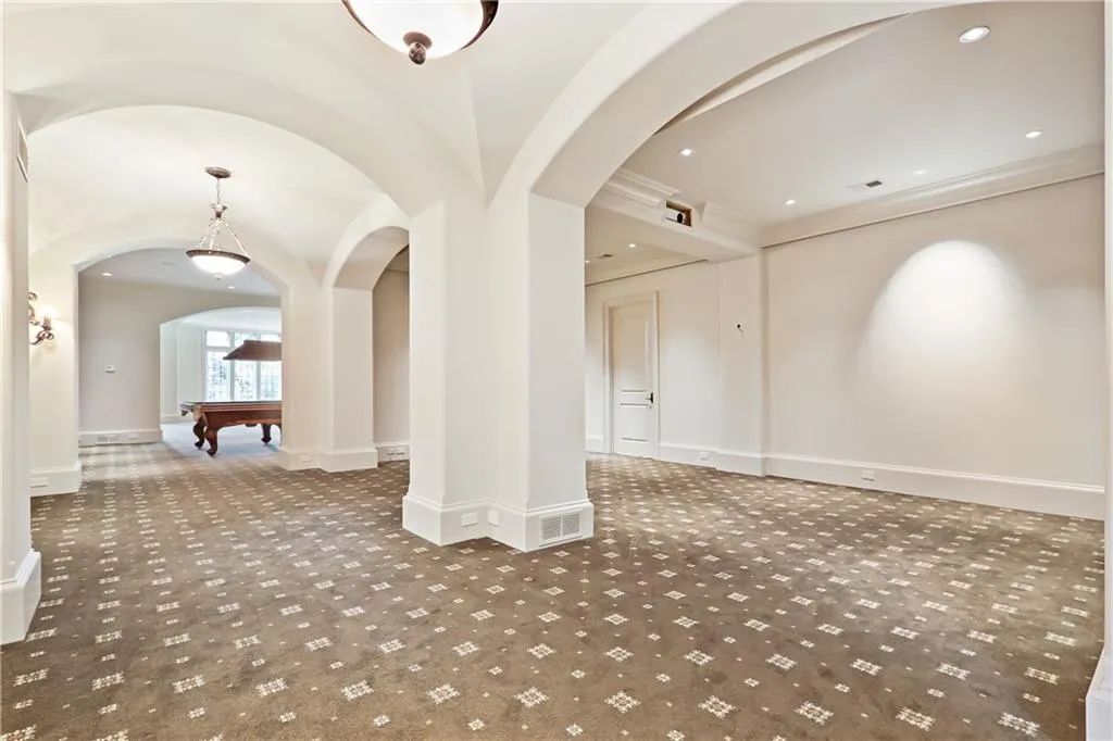 6184 Riverside Drive, Atlanta, Georgia 30328, 6 Bedrooms Bedrooms, ,6 BathroomsBathrooms,Residential,Sold,6184 Riverside Drive,6704567