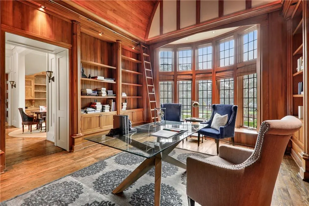 6184 Riverside Drive, Atlanta, Georgia 30328, 6 Bedrooms Bedrooms, ,6 BathroomsBathrooms,Residential,Sold,6184 Riverside Drive,6704567