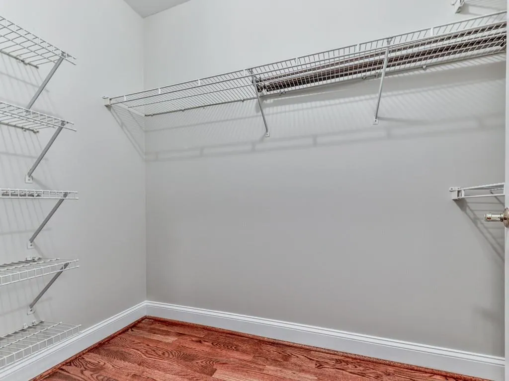 3334 Peachtree Road Ne Unit 614, Atlanta, Georgia 30326, 1 Bedroom Bedrooms, ,1 BathroomBathrooms,Residential,For Sale,3334 Peachtree Road Ne Unit 614,7592448