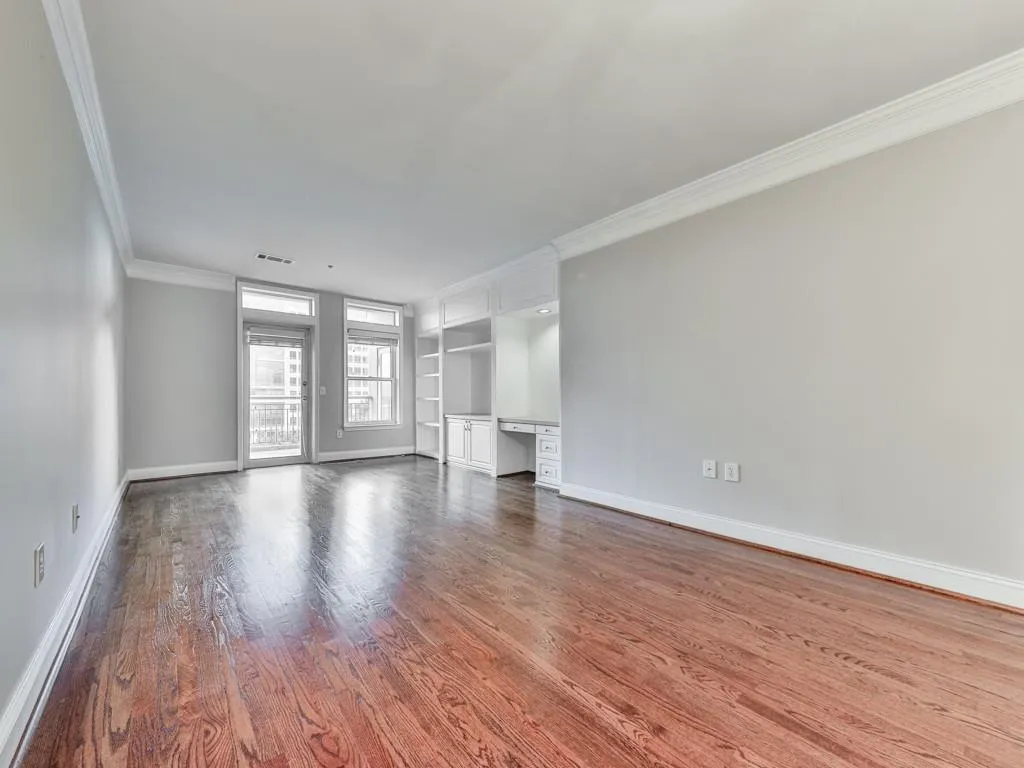 3334 Peachtree Road Ne Unit 614, Atlanta, Georgia 30326, 1 Bedroom Bedrooms, ,1 BathroomBathrooms,Residential,For Sale,3334 Peachtree Road Ne Unit 614,7592448