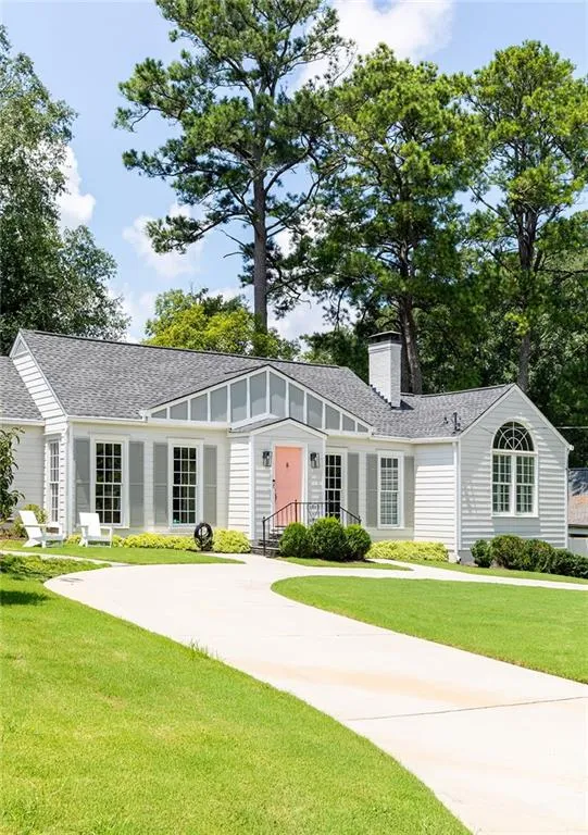 2318 Havenridge Drive Nw, Atlanta, Georgia 30305, 4 Bedrooms Bedrooms, ,4 BathroomsBathrooms,Residential,For Sale,2318 Havenridge Drive Nw,7625520