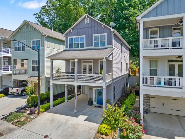 1229 Ridenour Lane, Kennesaw, Georgia 30152
