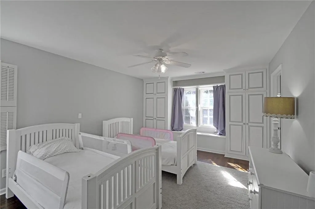 410 Forest Hills Drive, Sandy Springs, Georgia 30342, 5 Bedrooms Bedrooms, ,4 BathroomsBathrooms,Residential,Sold,410 Forest Hills Drive,5958128