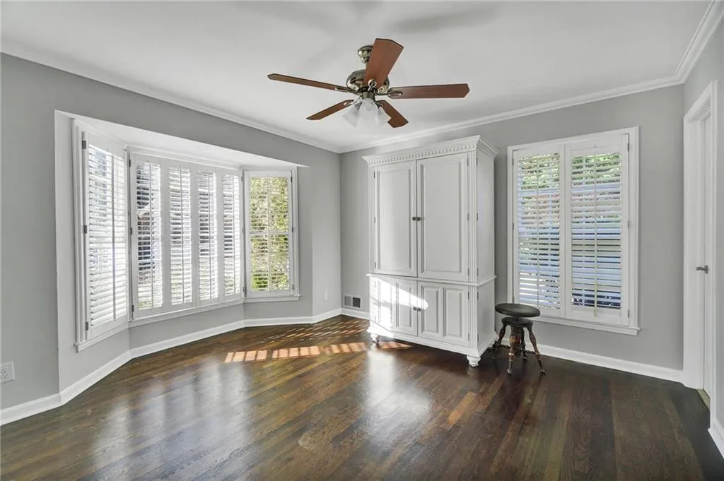 410 Forest Hills Drive, Sandy Springs, Georgia 30342, 5 Bedrooms Bedrooms, ,4 BathroomsBathrooms,Residential,Sold,410 Forest Hills Drive,5958128