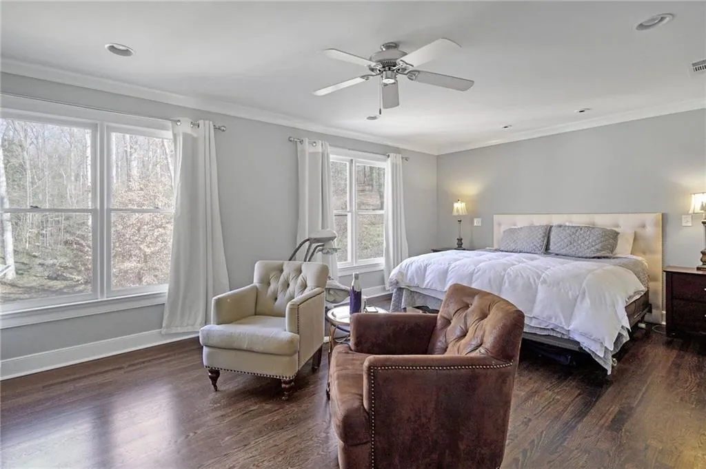 410 Forest Hills Drive, Sandy Springs, Georgia 30342, 5 Bedrooms Bedrooms, ,4 BathroomsBathrooms,Residential,Sold,410 Forest Hills Drive,5958128