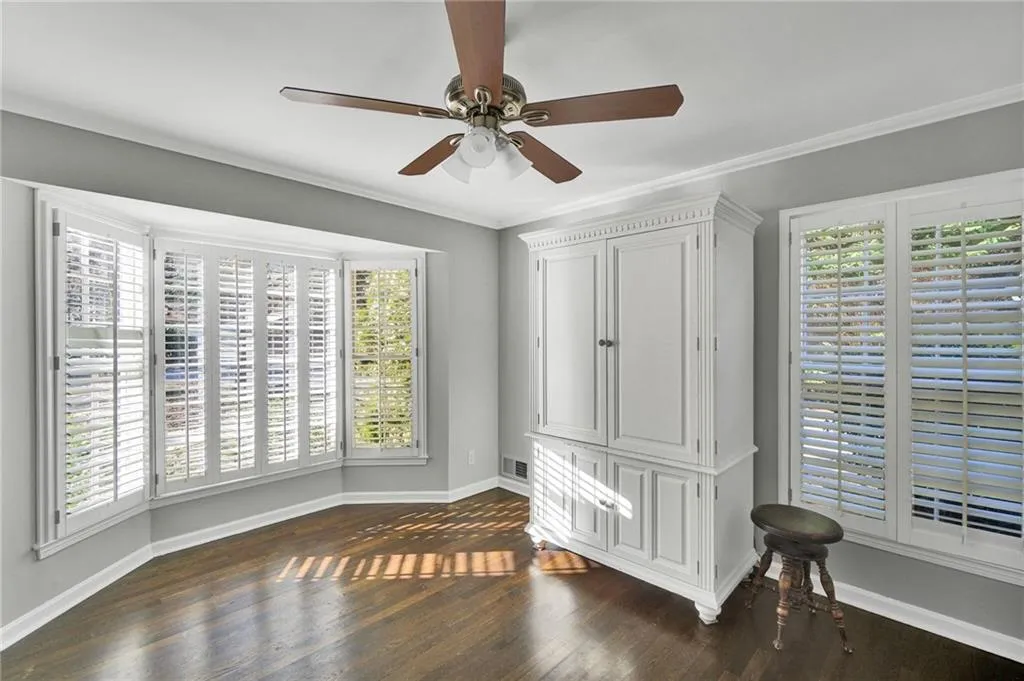 410 Forest Hills Drive, Sandy Springs, Georgia 30342, 5 Bedrooms Bedrooms, ,4 BathroomsBathrooms,Residential,Sold,410 Forest Hills Drive,5958128