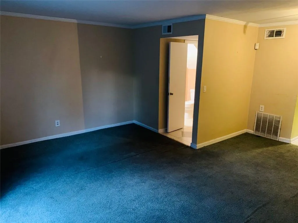 5691 Kingsport Drive, Atlanta, Georgia 30342, 2 Bedrooms Bedrooms, ,1 BathroomBathrooms,Residential,Sold,5691 Kingsport Drive,6805946