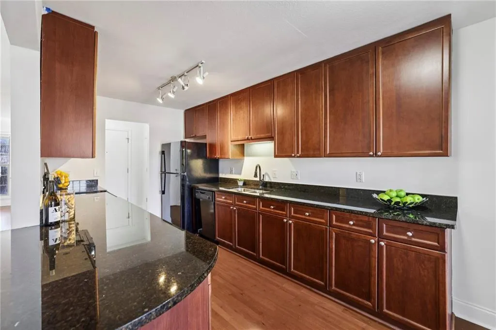 750 Dalrymple Road Unit B4, Sandy Springs, Georgia 30328, 3 Bedrooms Bedrooms, ,2 BathroomsBathrooms,Residential,Sold,750 Dalrymple Road Unit B4,7718581